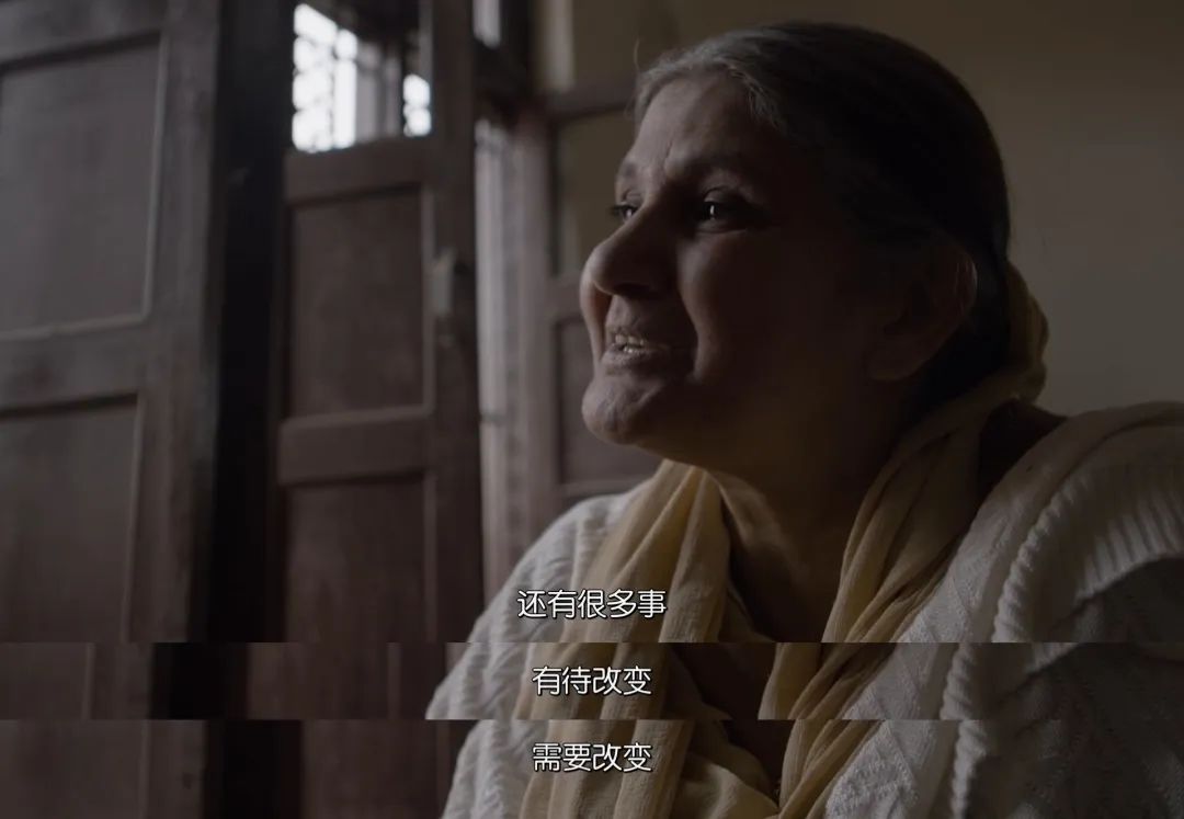 不敢来月经的女孩们丨看客