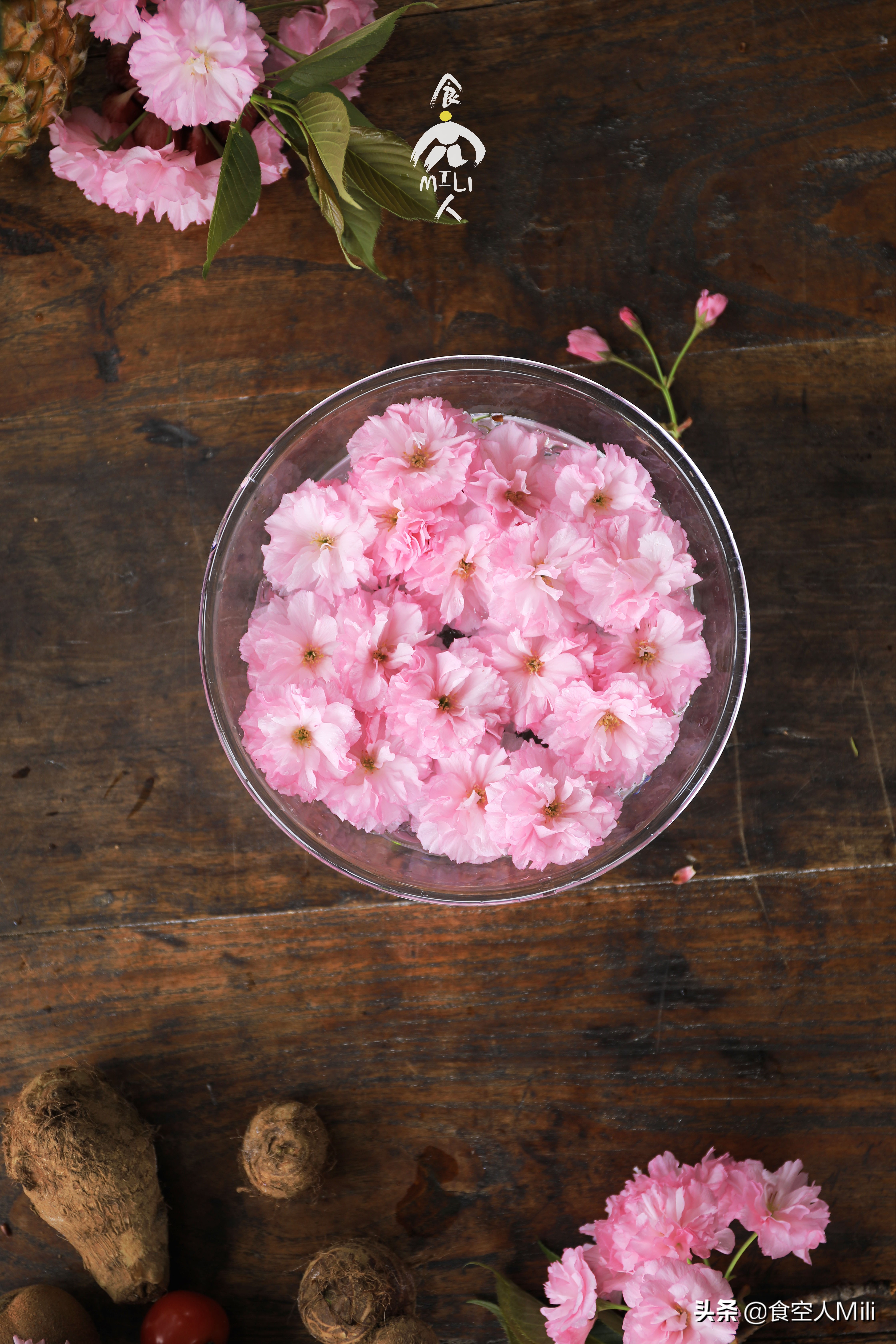 最火的樱花果冻甜品,超醇滑芝士布丁