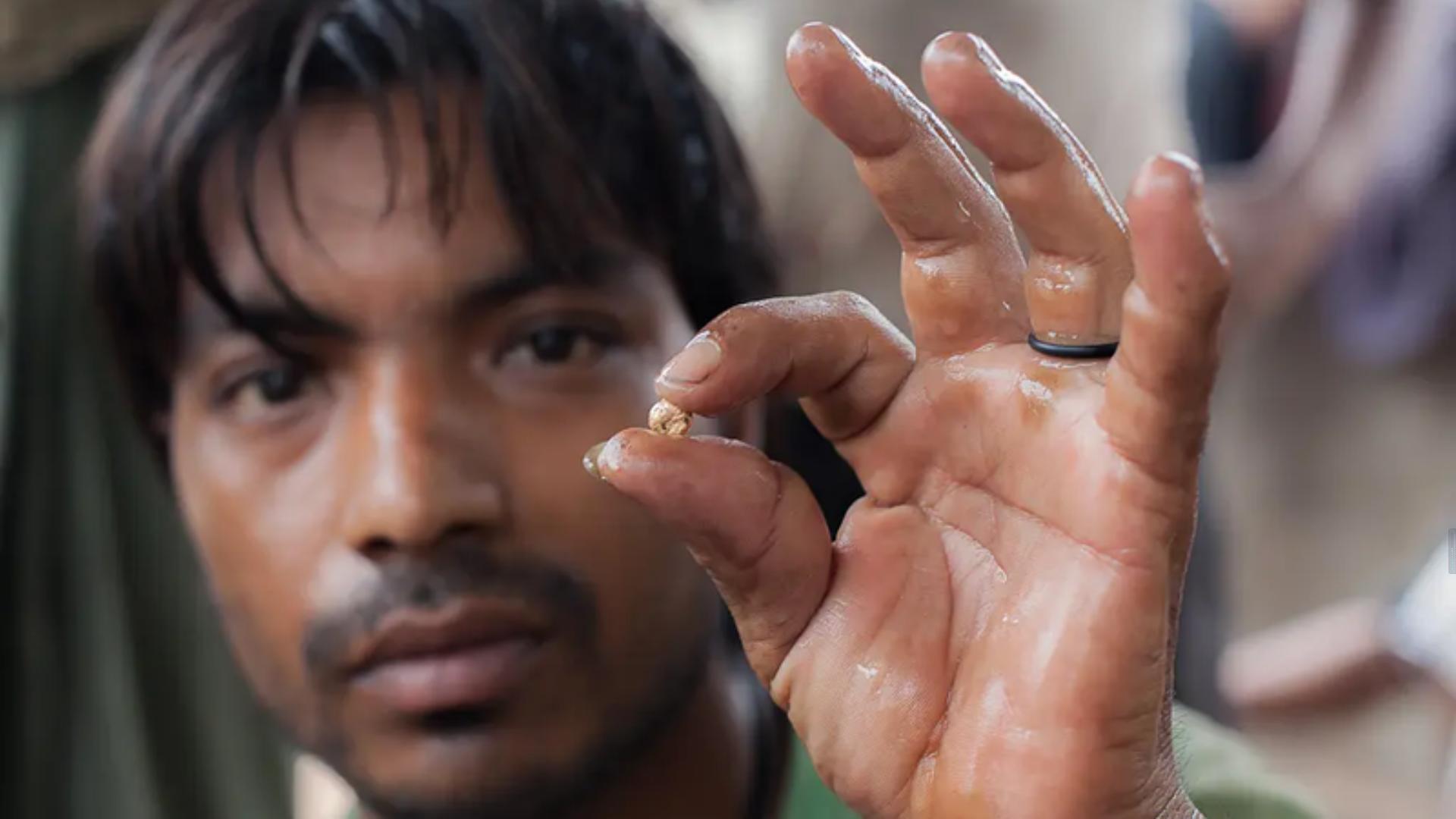 印度贫民窟提炼黄金,印度穷人致富之路