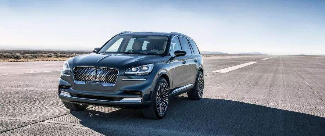 飞行家选哪款？车身上有沥青点怎么去除？挡风玻璃漏水正常吗？