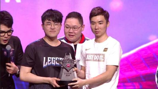 英雄联盟全明星姿态4杀,英雄联盟全明星赛姿态上位