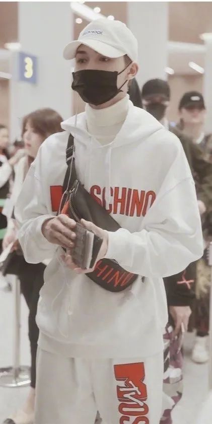 说背腰包土的，那是你不会背