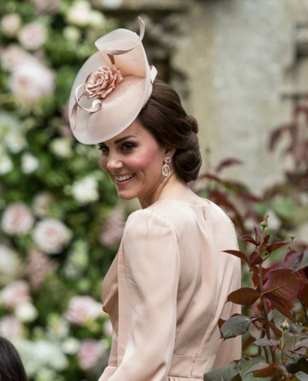 凯特王妃的护肤品,凯特梅根化妆图片