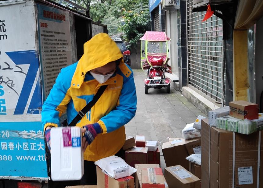 从房产销售到大老板,从房产销售进工厂打工