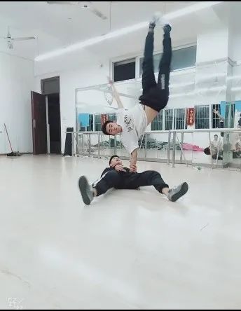 社团太多选不过来,差不多的社团怎么选