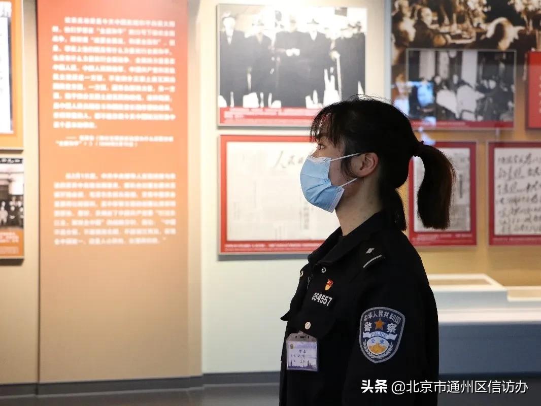 新提拔领导干部培训班,给新上任的基层专干培训