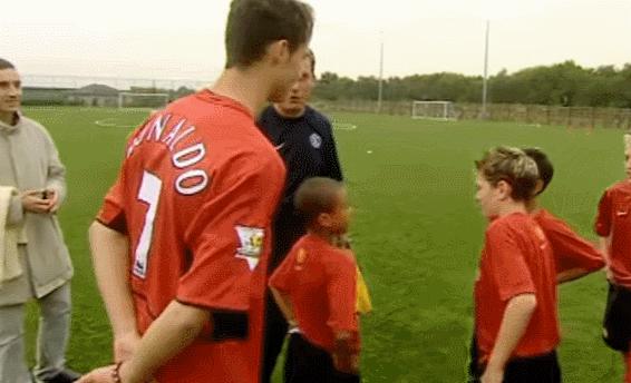 天下足球最佳中场林加德,天下足球林皇