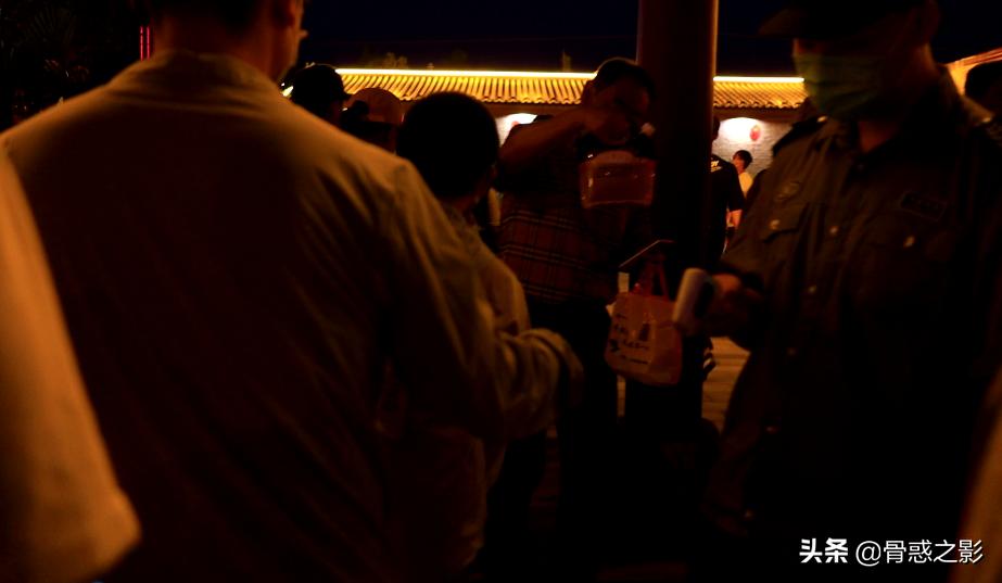 秦皇岛秦皇小巷美食街营业时间,秦皇岛小吃街秦皇小巷开了吗