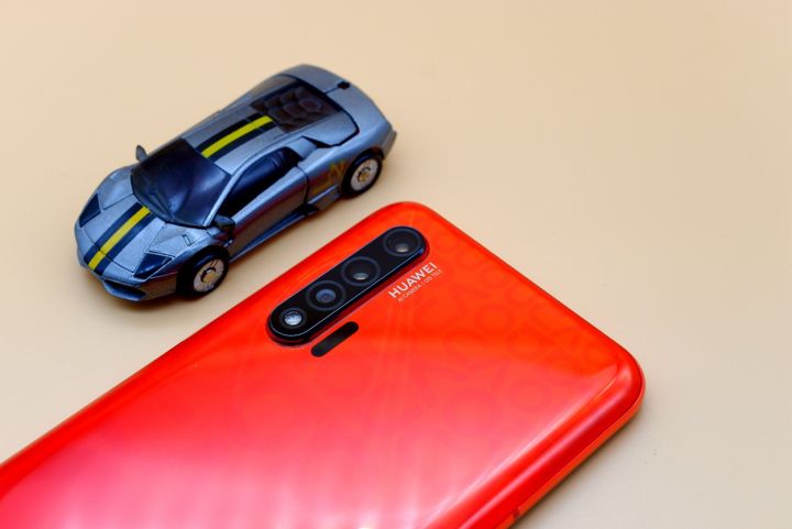 华为nova65g版上手体验,华为nova65g和nova75g哪个更好