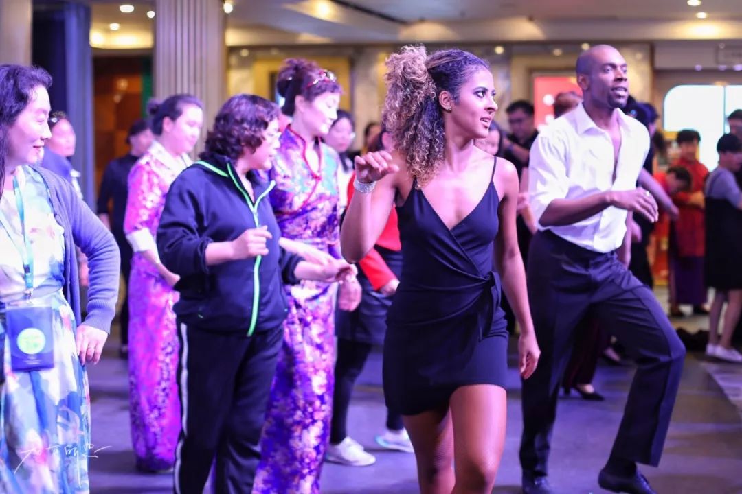 带着父母去旅行完整,带父母五天的旅行