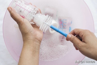 6月龄宝宝急性肠胃炎,6个月以上宝宝的奶瓶怎么清洗