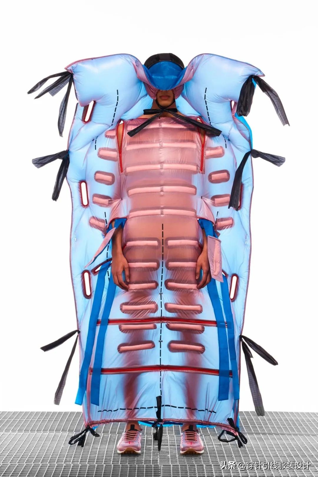 moncler设计师款式 (moncler 2017秋冬系列)