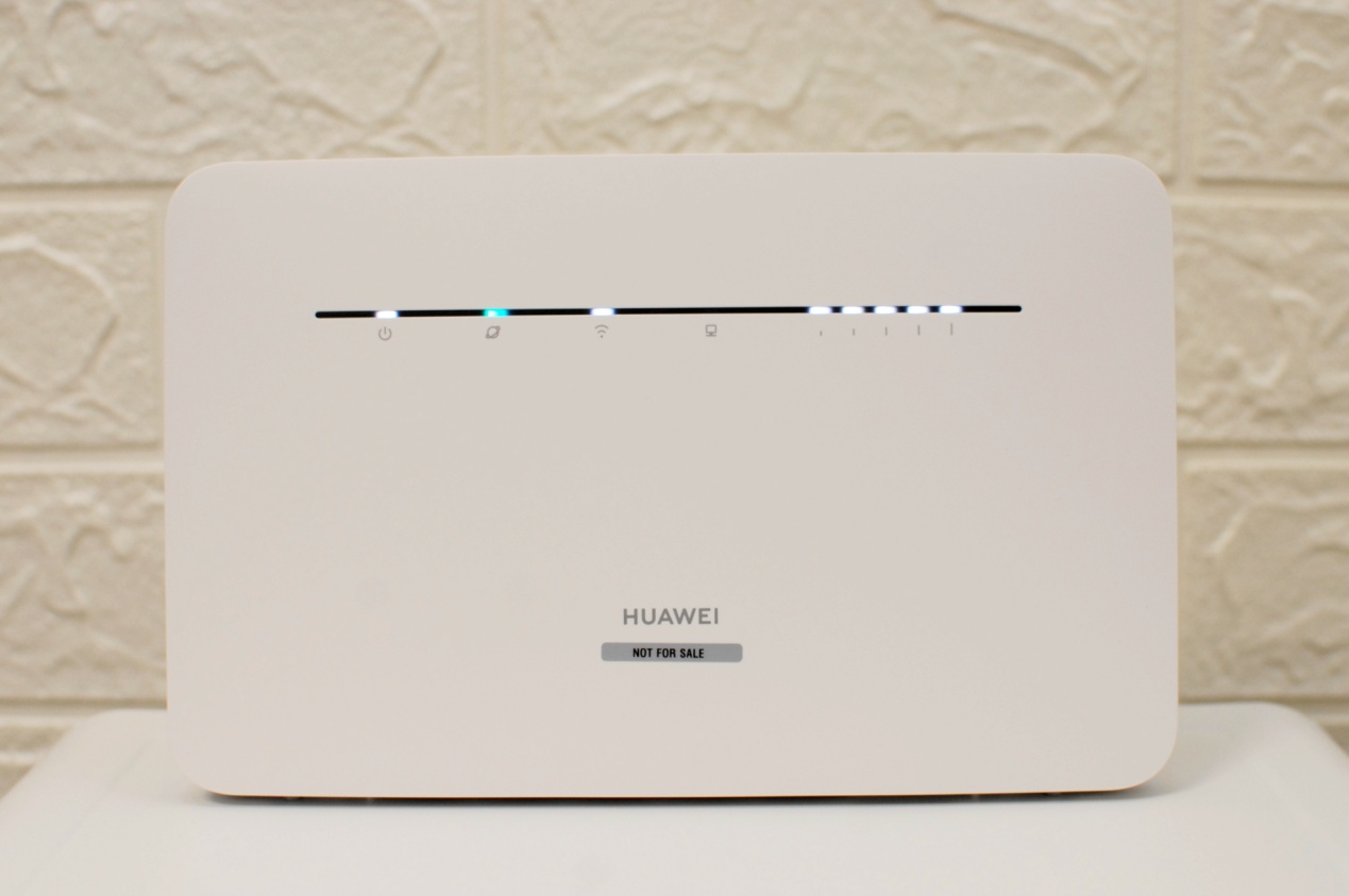 移动路由器能无线上网,随身WiFi移动路由器极速上网