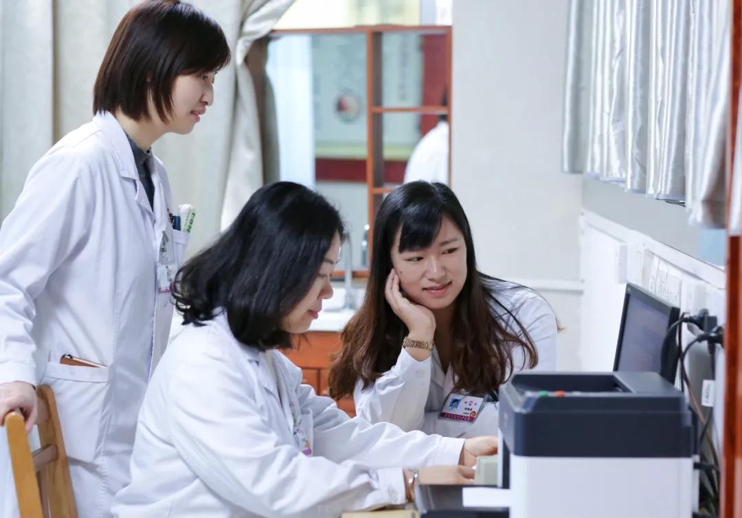 【盘点2020】“她健康，吾己任”——记桂林市妇幼保健院“女性健康的守护者”妇科医护团队