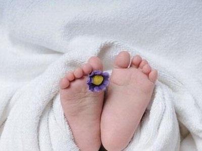 8个月宝宝睡觉总是醒怎么办,8个月宝宝睡觉容易醒是怎么回事