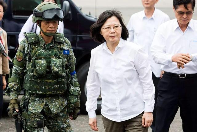 日本首相威慑力量,日本对台海问题发言