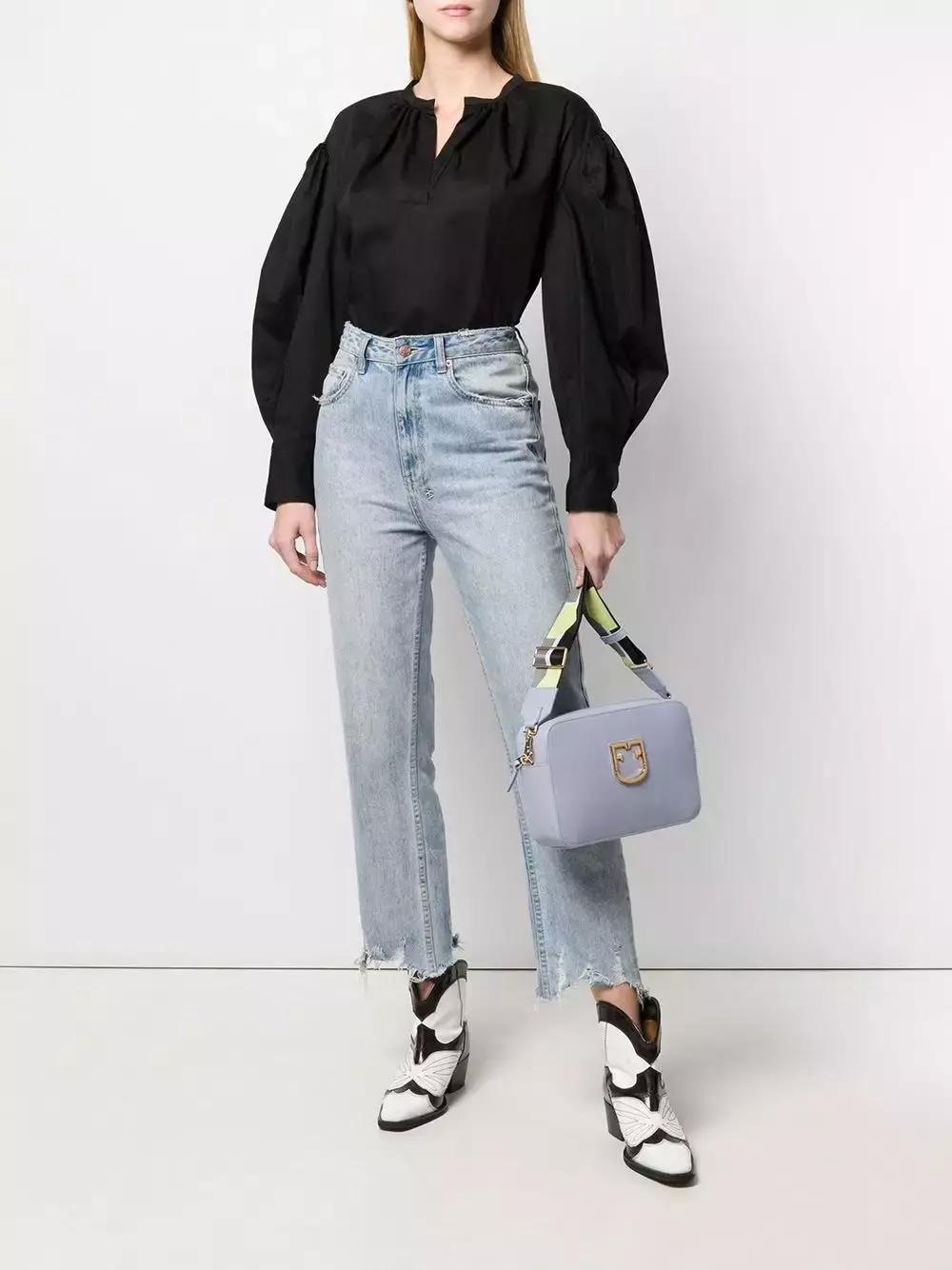 同样的衬衫别人穿怎么就那么好看,每个人都有的衬衫