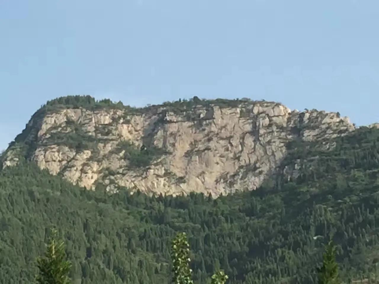 济南灵岩寺有哪些景点,济南圣堤灵岩寺