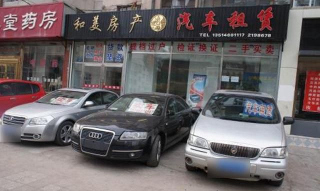 买宝马7系跑婚车，晒出账单让亲戚羡慕：4年回本，比上班还挣钱