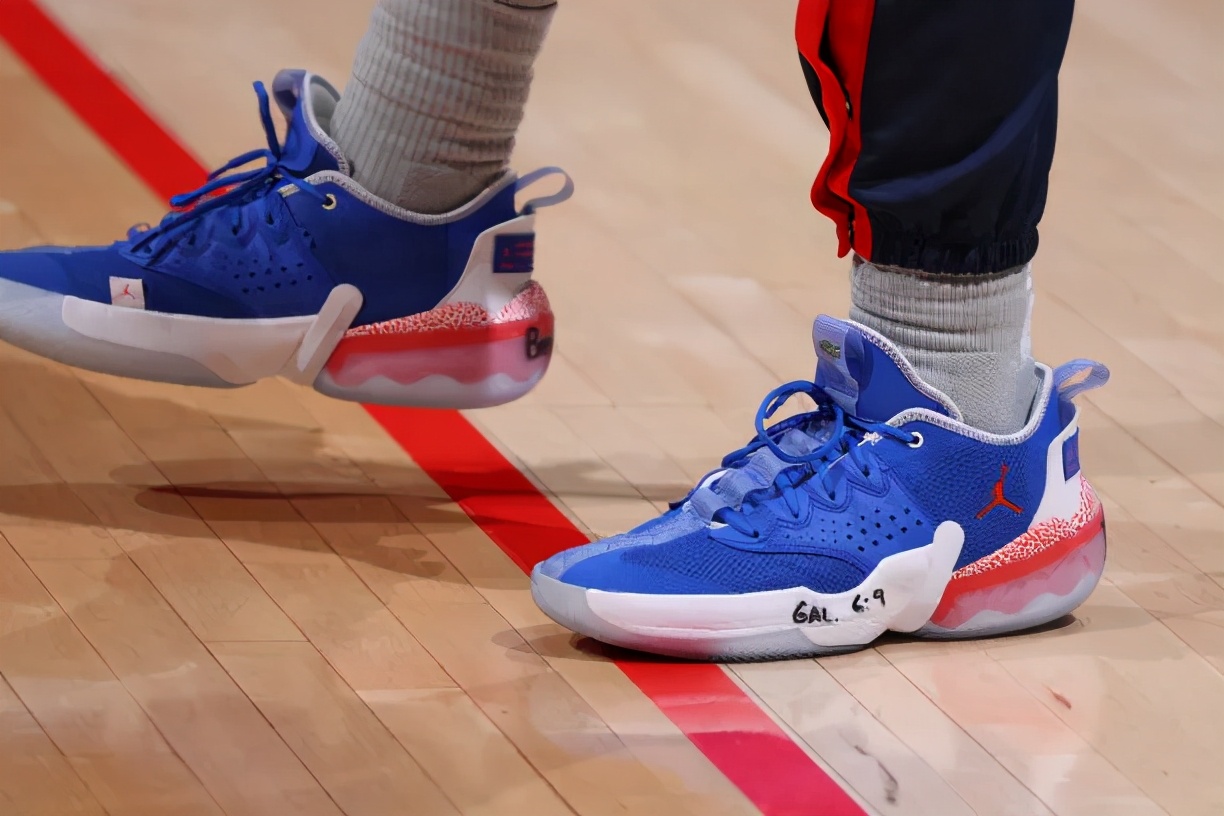 巴特勒上脚球鞋驭帅13,驭帅14巴特勒