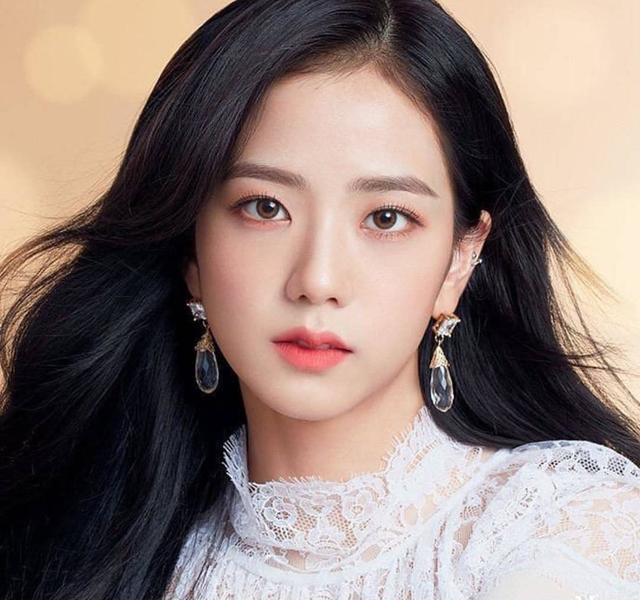 好用的气垫推荐遮瑕不脱妆,适合混干且遮瑕力高的气垫