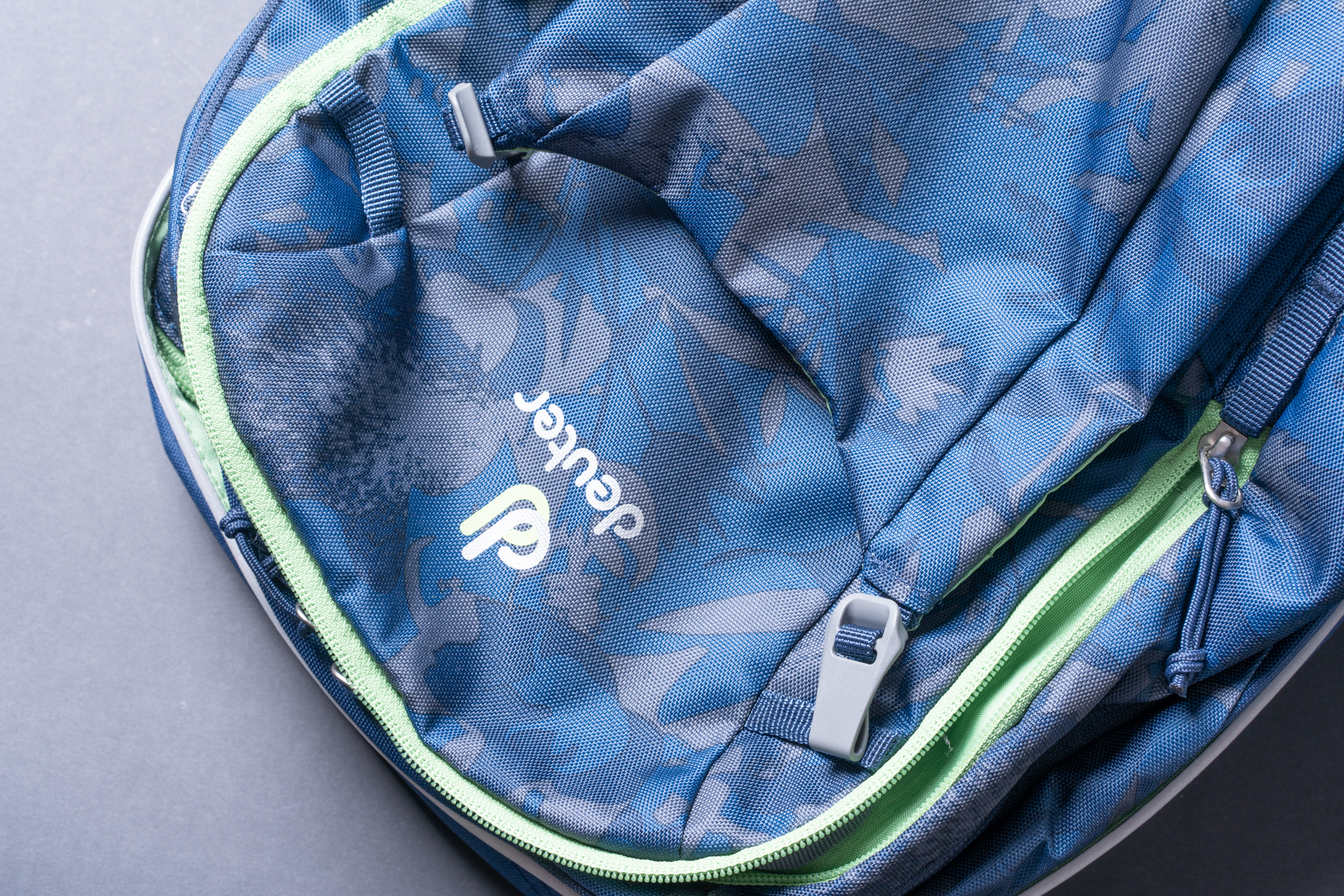 给即将上初三的孩子的小礼物-多特蒙德书包