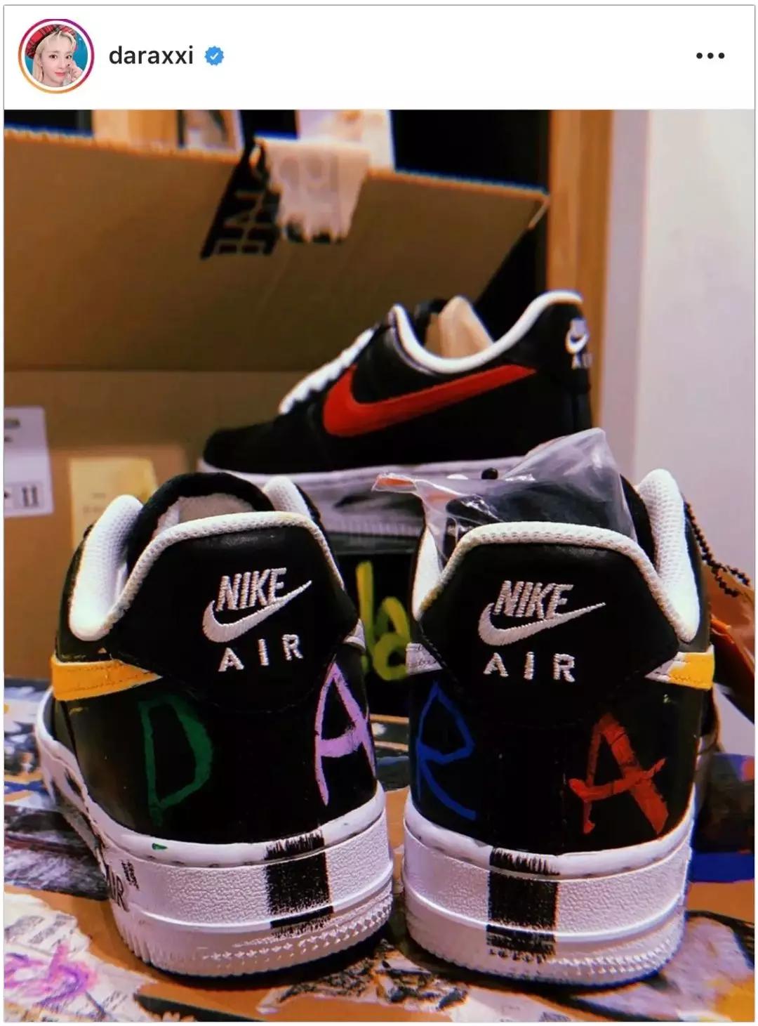 易烊千玺发型权志龙发型,权志龙易烊千玺红色