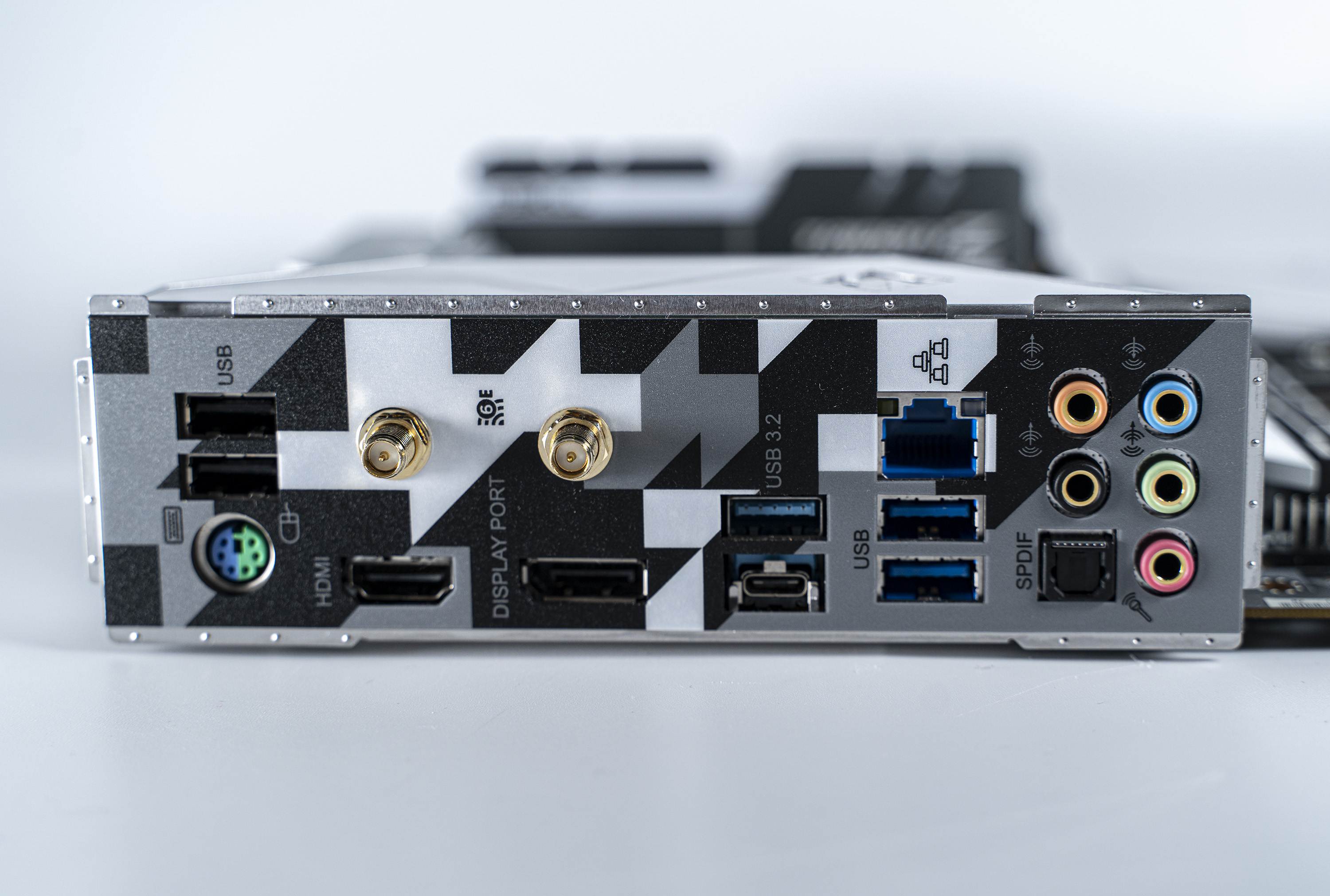 华擎z590钢铁传奇wifi6,华擎z590钢铁传奇开箱视频