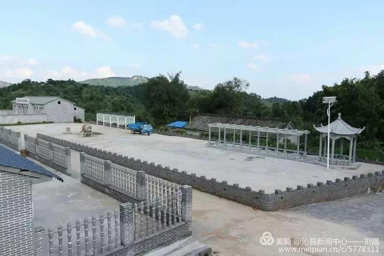 一位驻村第一书记给女儿写了一封信