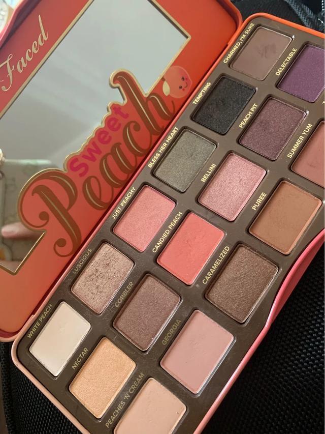 化妆师的化妆包里有什么,化妆师包里必备