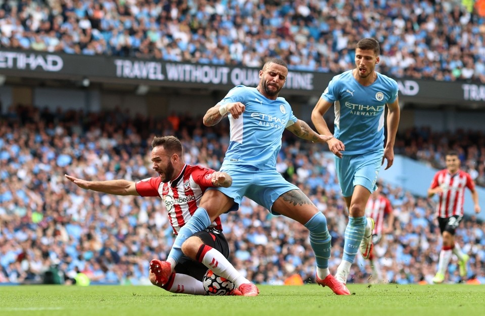 21脚射门,曼城16脚射门视频