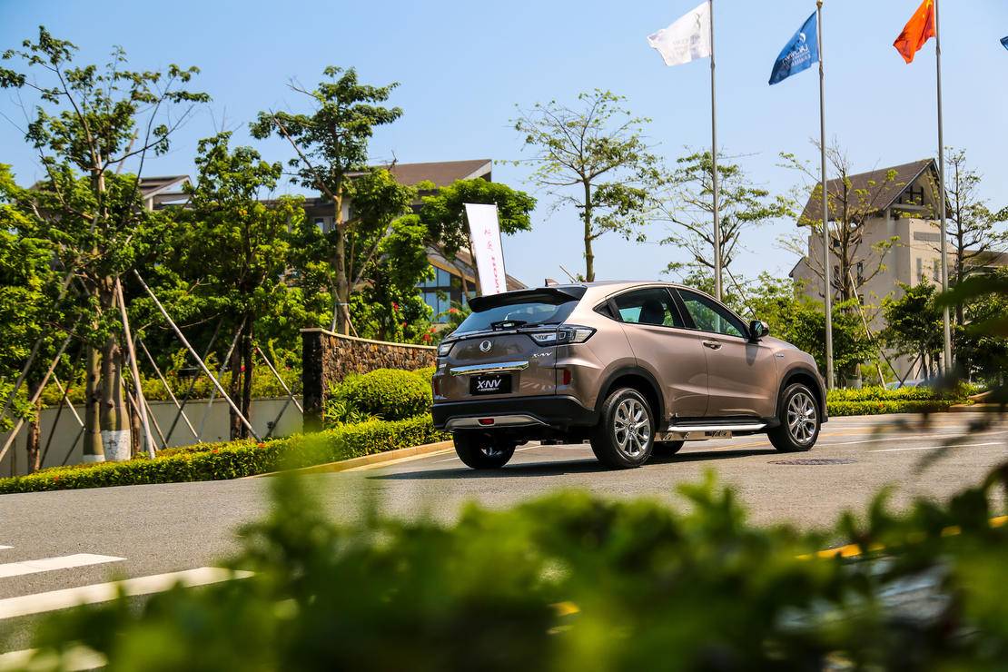 东风本田m-nv试驾视频,东风本田xn-v怎么样