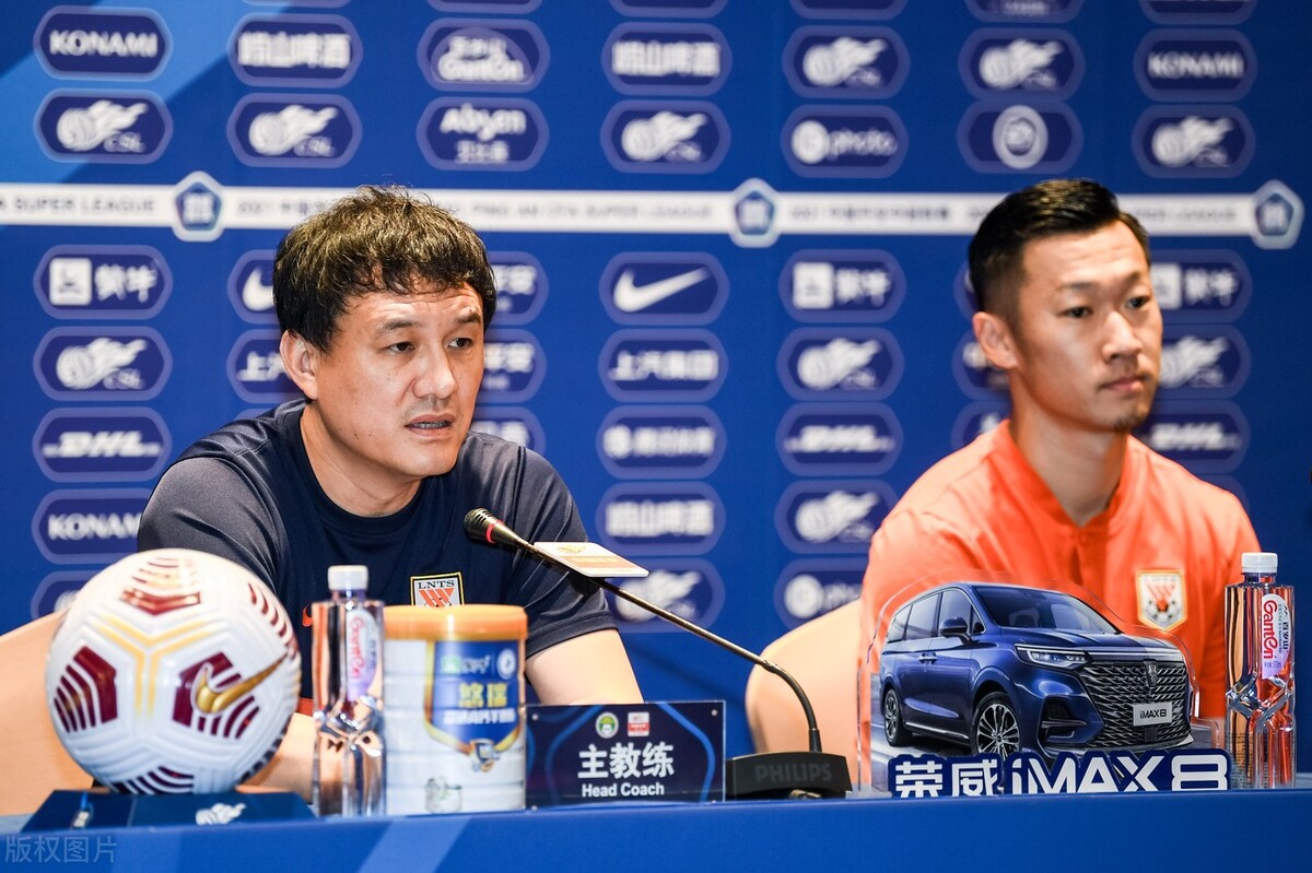 徐新爆发，郝伟功不可没！曾被嘲马竞名宿，今成国足铁腰