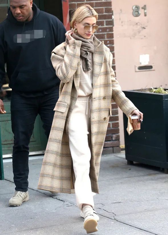 秋天,有一件大衣就够了