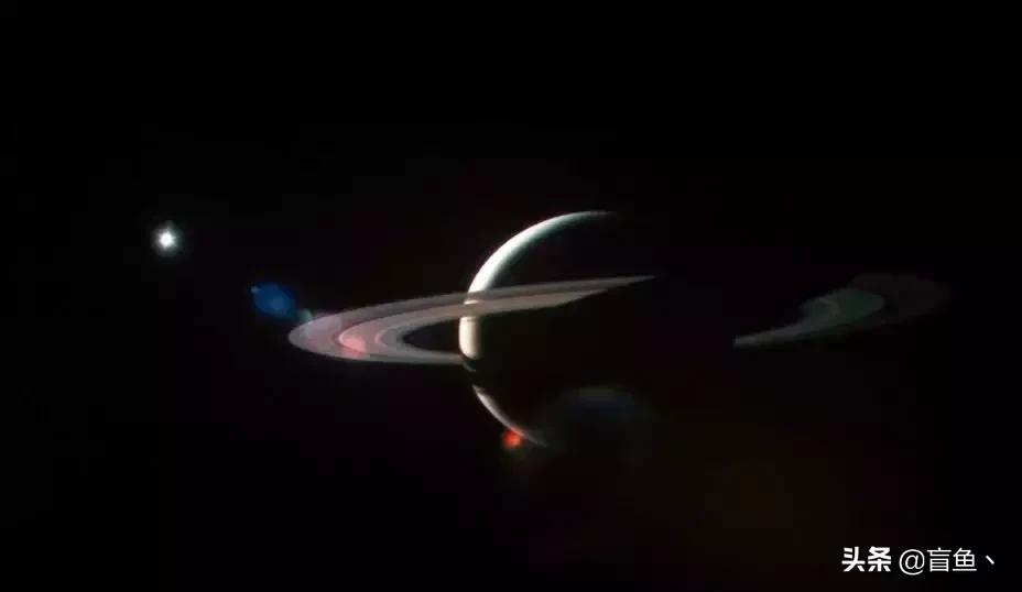 黑洞爱情,爱情就像黑洞