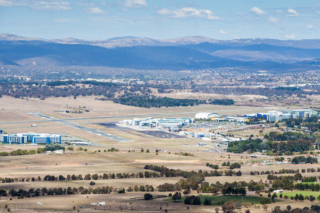 加拿大与澳大利亚谁的战略位置好,加拿大vs澳大利亚军事实力