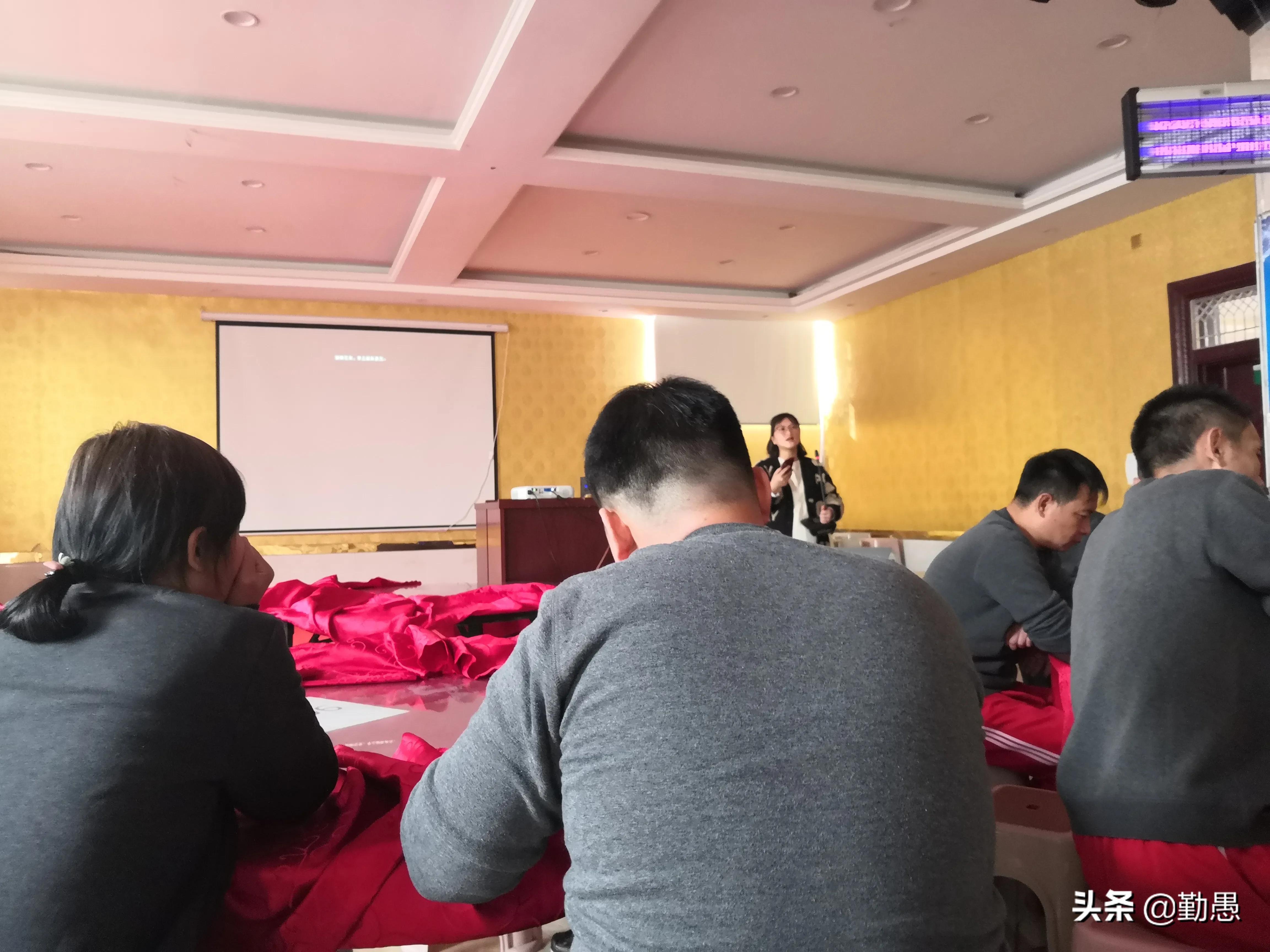 牧原隔离间人员进场采样流程,扶沟牧原隔离点图片