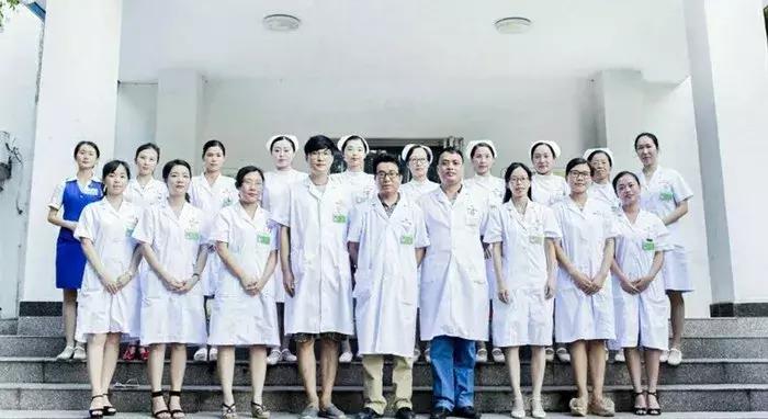 洁牙，拔牙，正畸后还能当一个优雅的“吃货”吗？