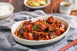 笋干烧肉下饭的做法,笋干烧肉喷香入味超级下饭