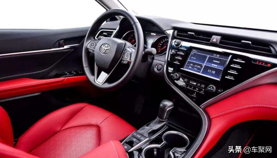 八代凯美瑞2.0试驾视频,八代凯美瑞混动试驾