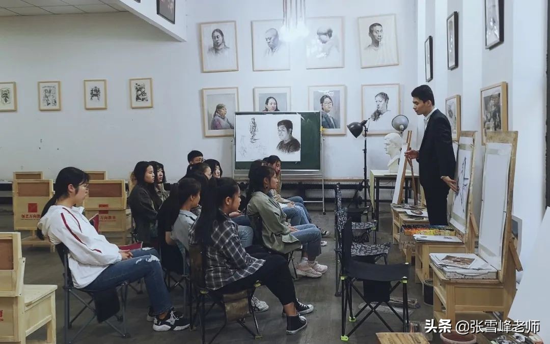 艺术类低分能上什么学校,艺术类低分专科