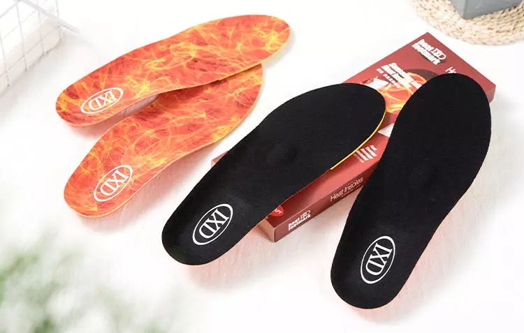 李宁闪击8的鞋垫 (李宁的蓝色鞋垫有什么科技的)