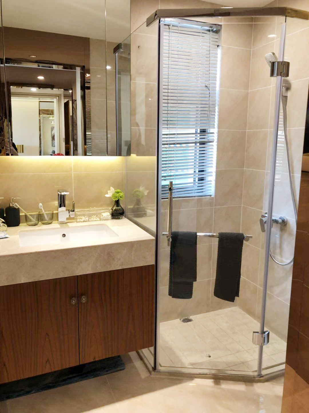 装修好的房子怎么装扮更好看,房子里面装修全部视频