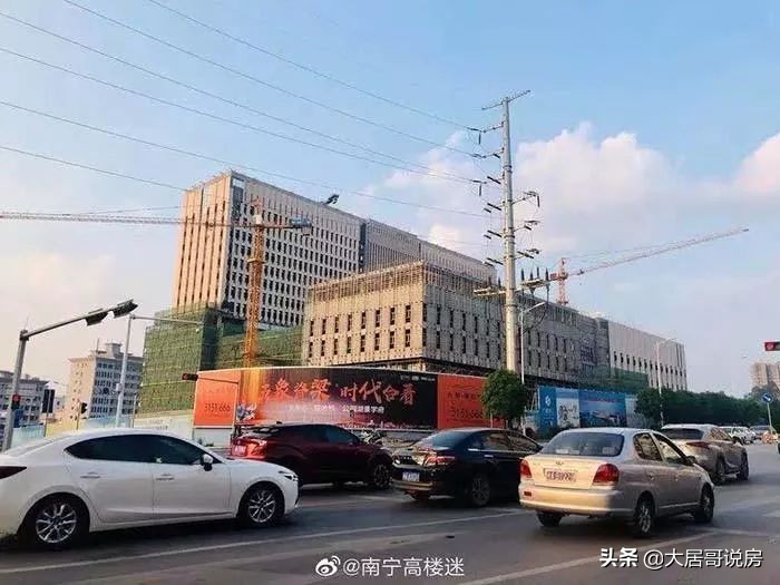 “烂尾”N久的南宁凤岭医院复工了，这次能如约竣工吗？