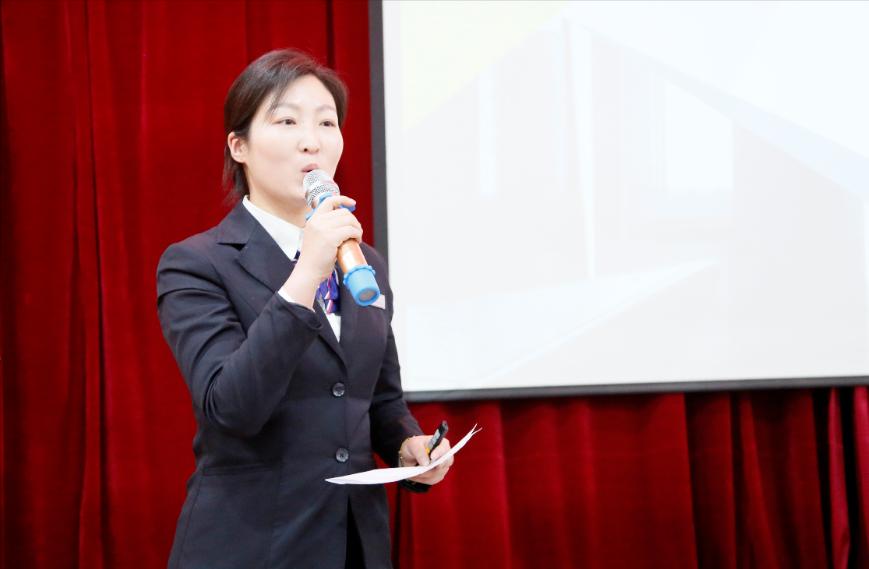 高平农商行举办“大家想大家说大家干”金点子比赛暨五四表彰会议