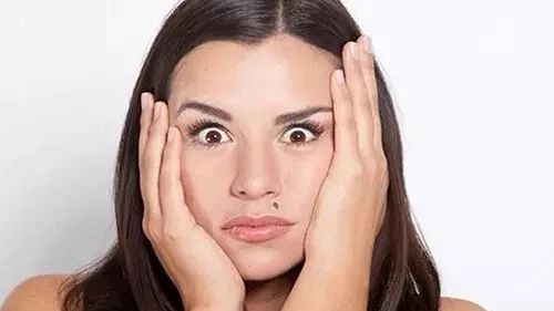 警惕这样的痣易癌变,痣只要一有变化就会癌变吗