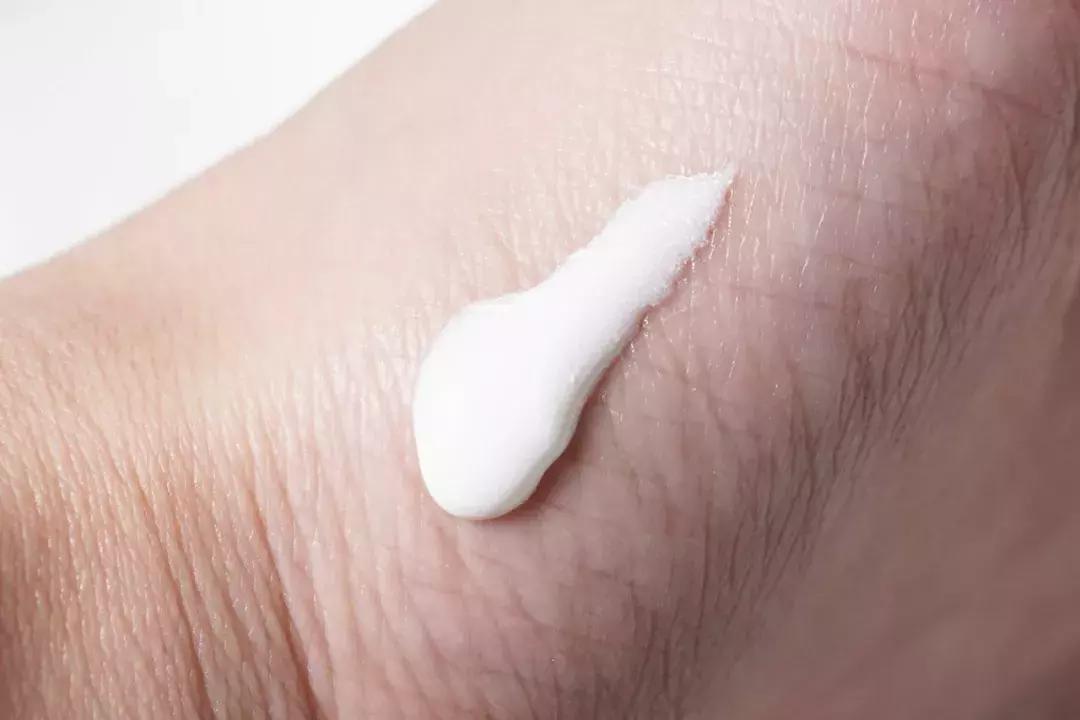 十大公认好用的防晒霜实验室测评,深度解析网红防晒霜