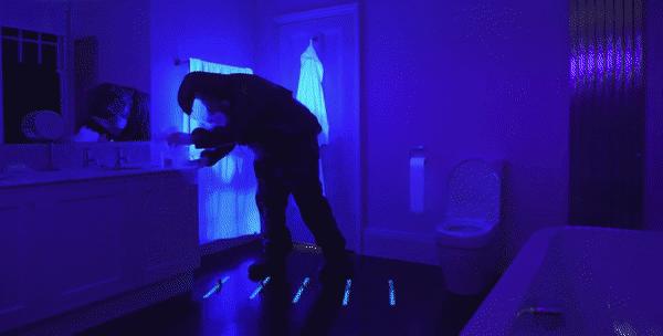 商场里厕所自动冲水引发尿路感染,马桶冲水尿路感染