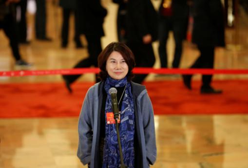 董明珠能做到80岁吗,35岁董明珠现状如何