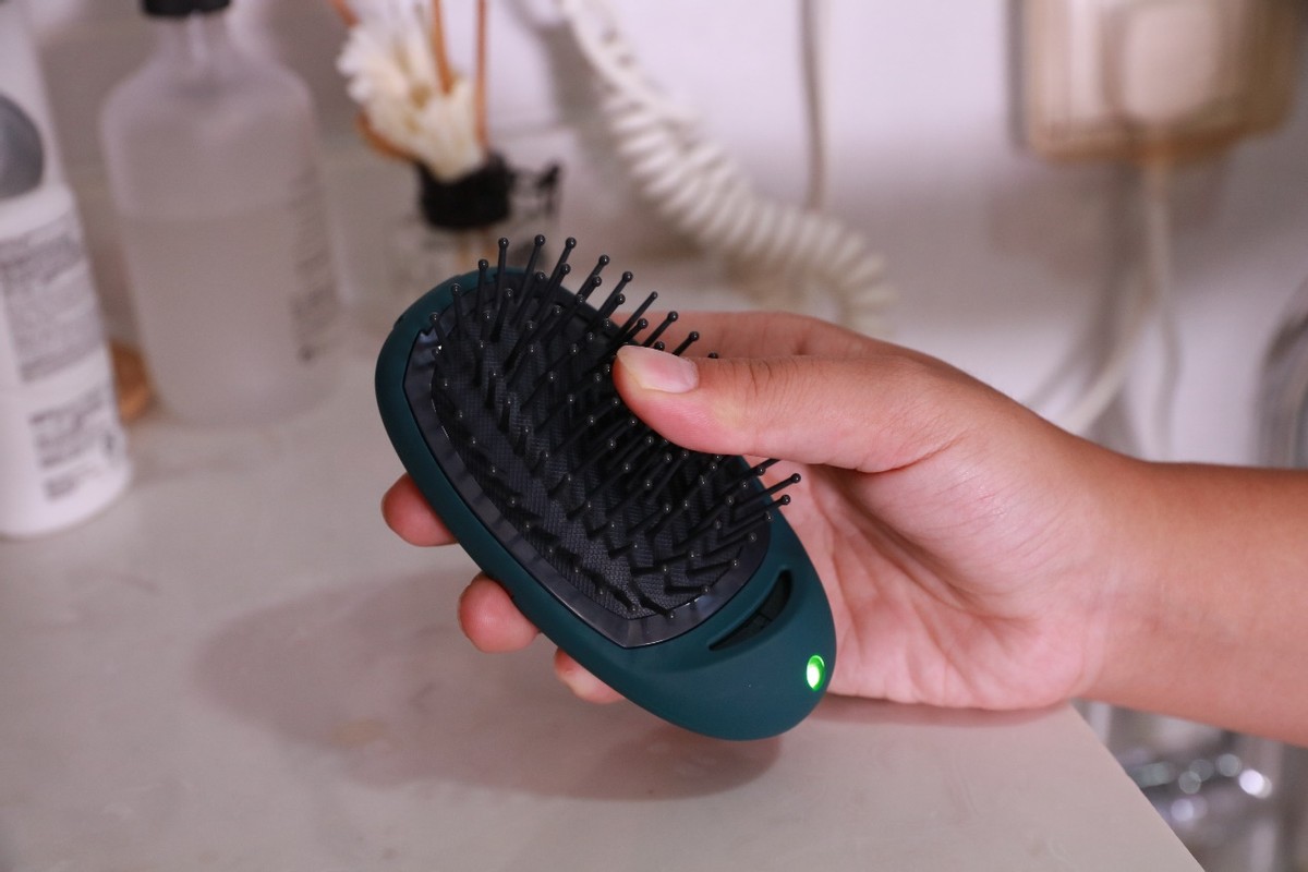 须眉负离子吹风机,须眉高浓度负离子护发电吹风